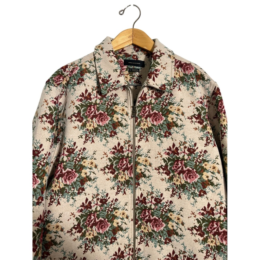 URBAN OUTFITTERS Floral Tapestry Woven Zip Up Jacket - Picture 5 of 10